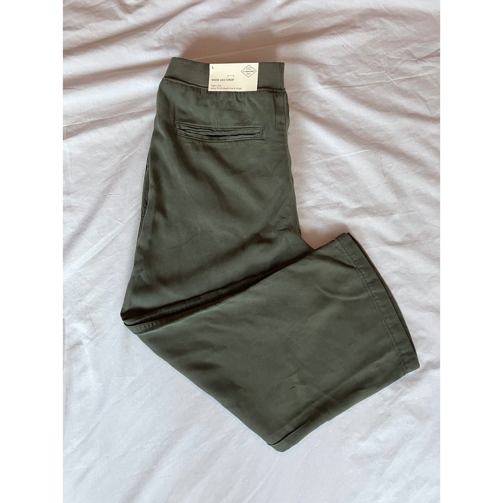 St Johns Bay Womens Large Green Wide Leg Crop Pants High Rise Elastic Waist